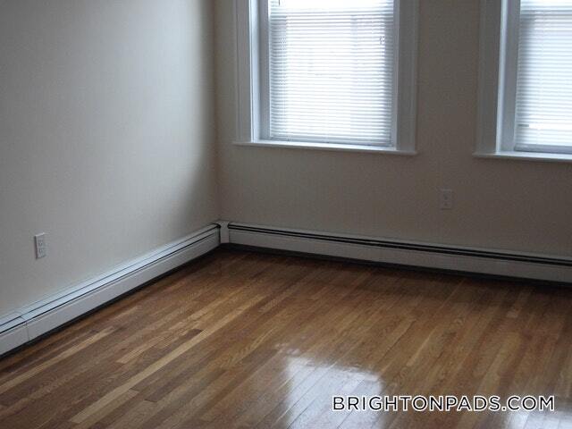 Foto del edificio - 28 Ransom Rd