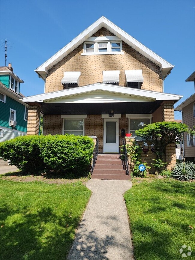 Building Photo - 2569 Cheshire Rd