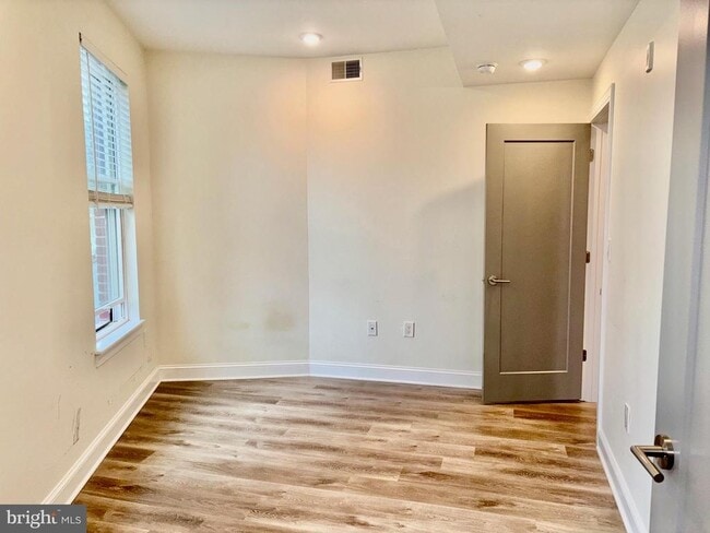 Building Photo - 511 Gorgas Ln