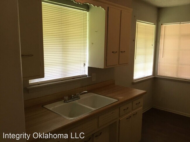 Foto del edificio - 2 br, 1 bath House - 2536 SW 52nd Street