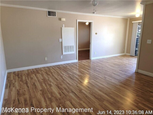 Building Photo - 1 br, 1 bath House - 639 Anne Lane #3C