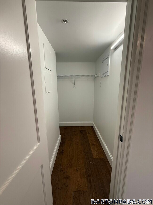 Foto del edificio - 1200 Massachusetts Ave