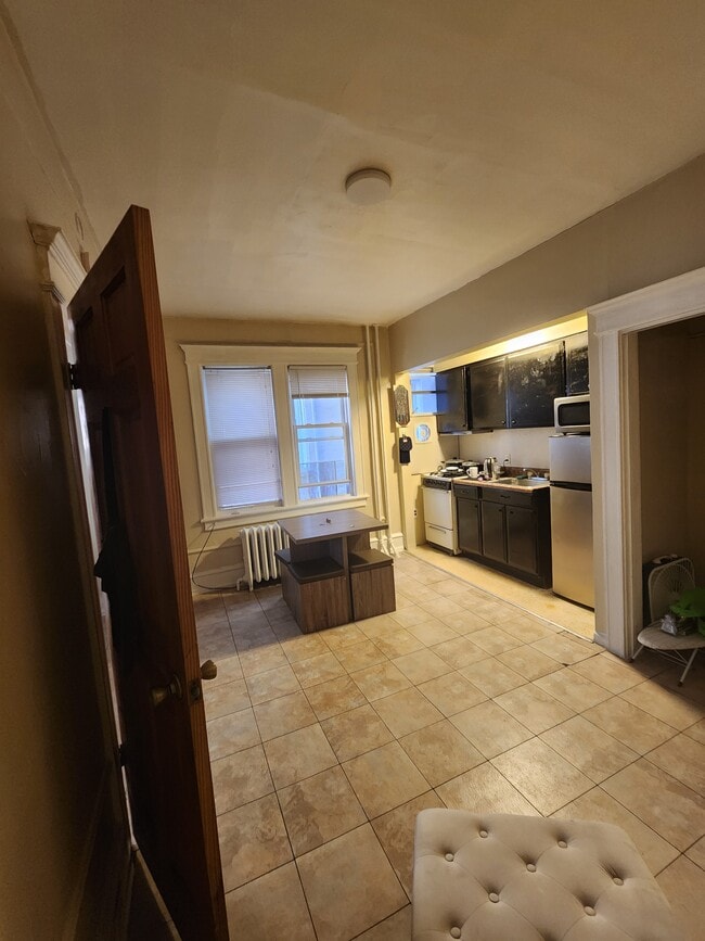 Building Photo - 3531 Pacific Ave