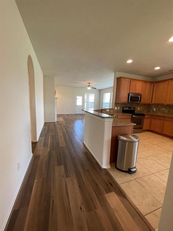 Building Photo - 35 Quillwood Pl