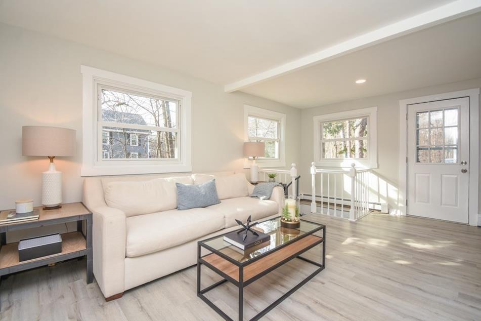 28 Burlington Ave Unit 3, Wilmington, MA 01887 Condo for Rent in Wilmington, MA