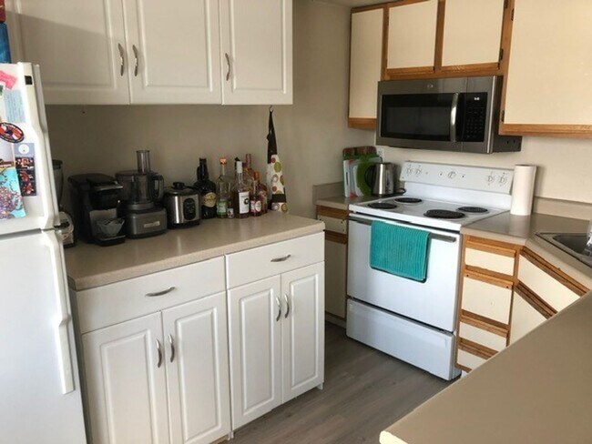 Foto del edificio - Boulder Apartment Available for PRELEASE S...