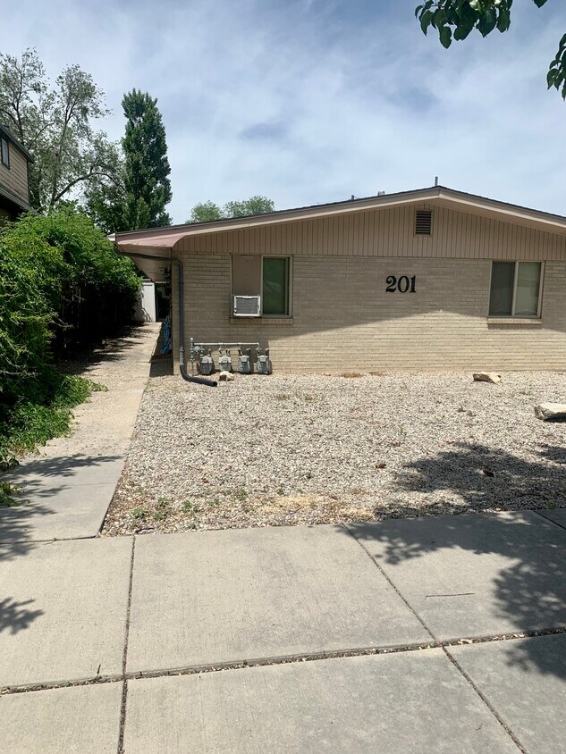 201 E Baird Ave Unit D, South Salt Lake, UT 84115 Apartments in South