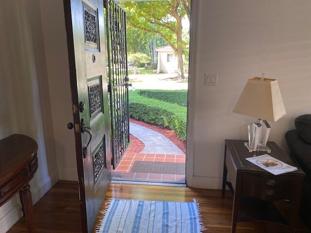 Vista desde la puerta principal - 3515 Monegro St