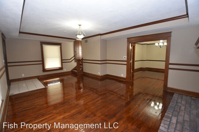 Building Photo - 3 br, 2 bath House - 202 N Main St