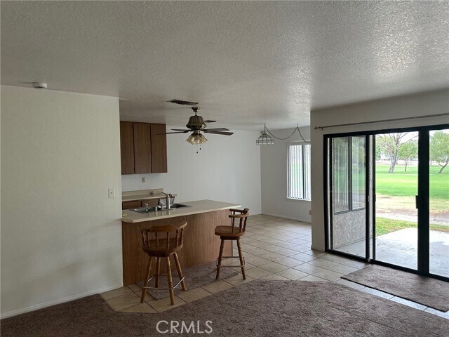 Foto del edificio - 27535 Lakeview Dr