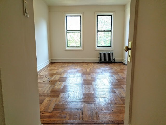 Building Photo - 4209 47th Ave