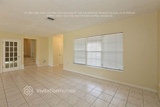 Foto del edificio - 18935 NW 8th Ave