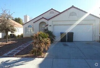Building Photo - 3736 Rose Canyon Dr