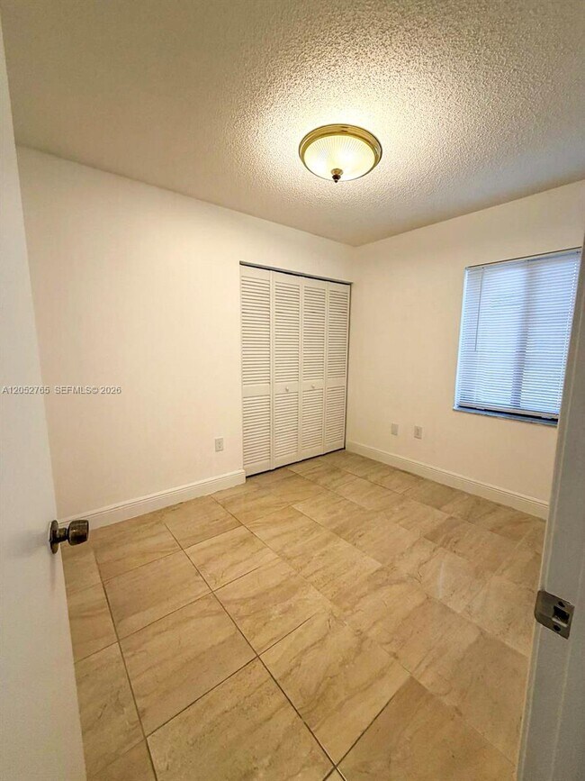 Foto del edificio - 5028 SW 138th Ave Cir