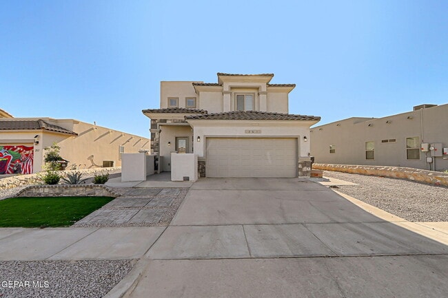 Building Photo - 261 Emerald Sun Dr