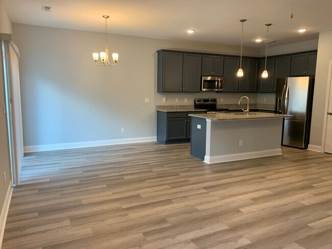 Building Photo - 1509 Grey Cliff Run