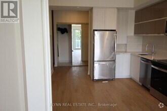 Building Photo - 10-510 Deerlick Ct