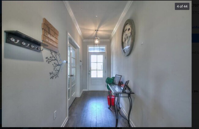 Foto del edificio - 3613 Magpie Ln