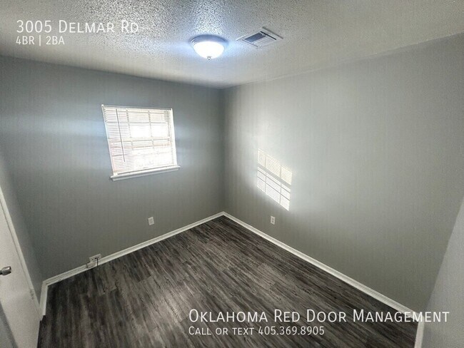 Foto del edificio - 3005 Delmar Rd