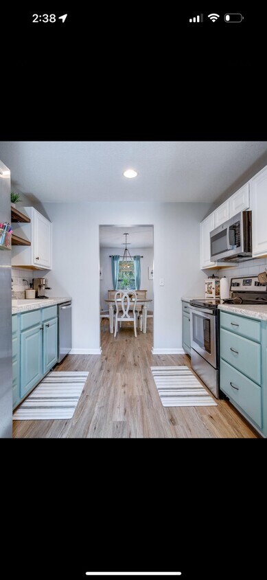 Foto principal - 1445 Amanda Park Ln