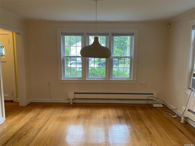 Building Photo - 280 Park Ave