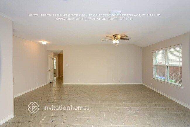 Foto del edificio - 13451 Drop Seed