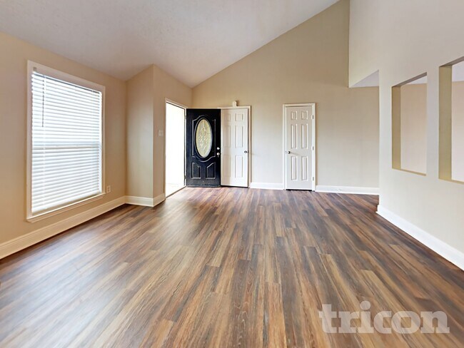 Foto del edificio - 9607 Cleveland Bay Ct