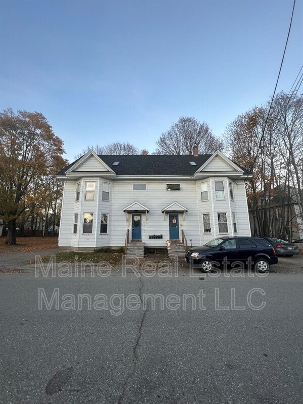 1113 Thatcher St Unit Apt. 6, Bangor, ME 04401 Condo for Rent in Bangor, ME