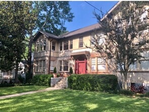 Building Photo - 1301 S Perry St