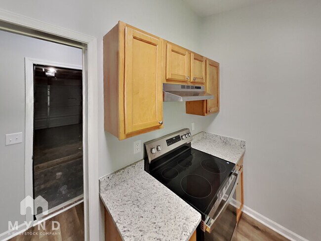 Foto del edificio - 3604 Oakwood Rd