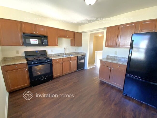 Foto del edificio - 2261 Bittersweet Ct