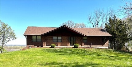 Building Photo - 452 Susan Rd
