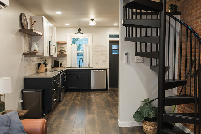 Foto del edificio - 222 W Walnut St