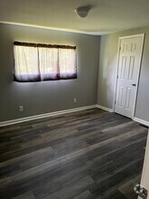 Building Photo - 1132 Grant 53
