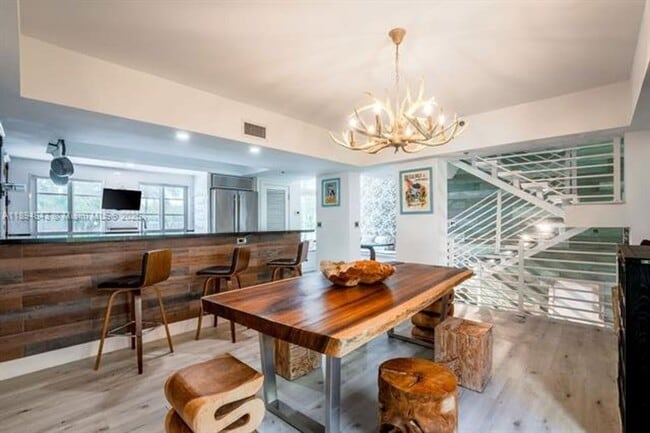 Foto del edificio - 100 Jefferson Ave