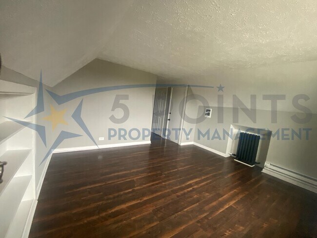 Foto del edificio - 16601 Hilliard Rd