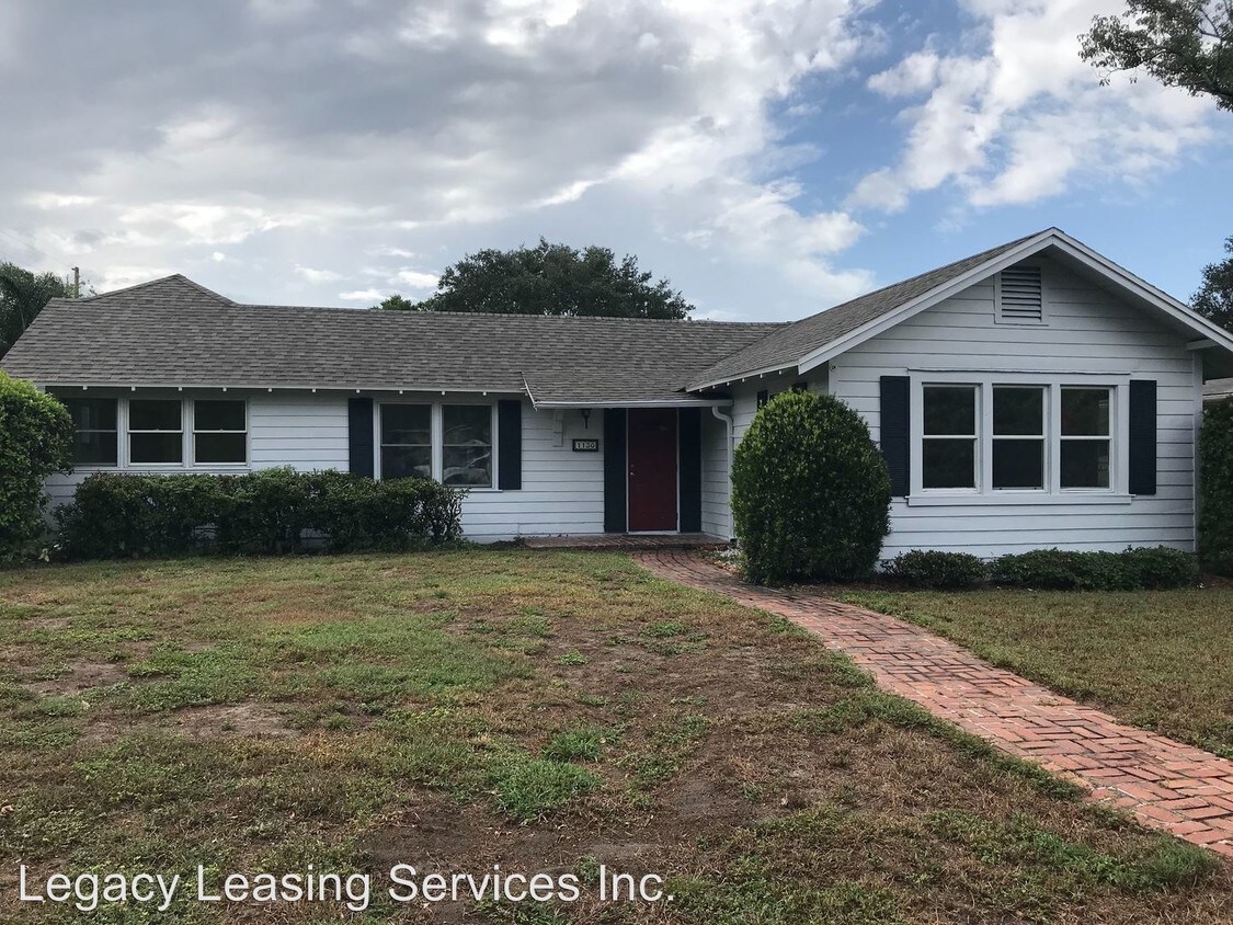 Primary Photo - 1136 S Highland Park Dr