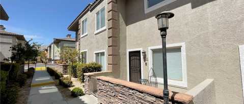Building Photo - 10519 Hedge View Ave