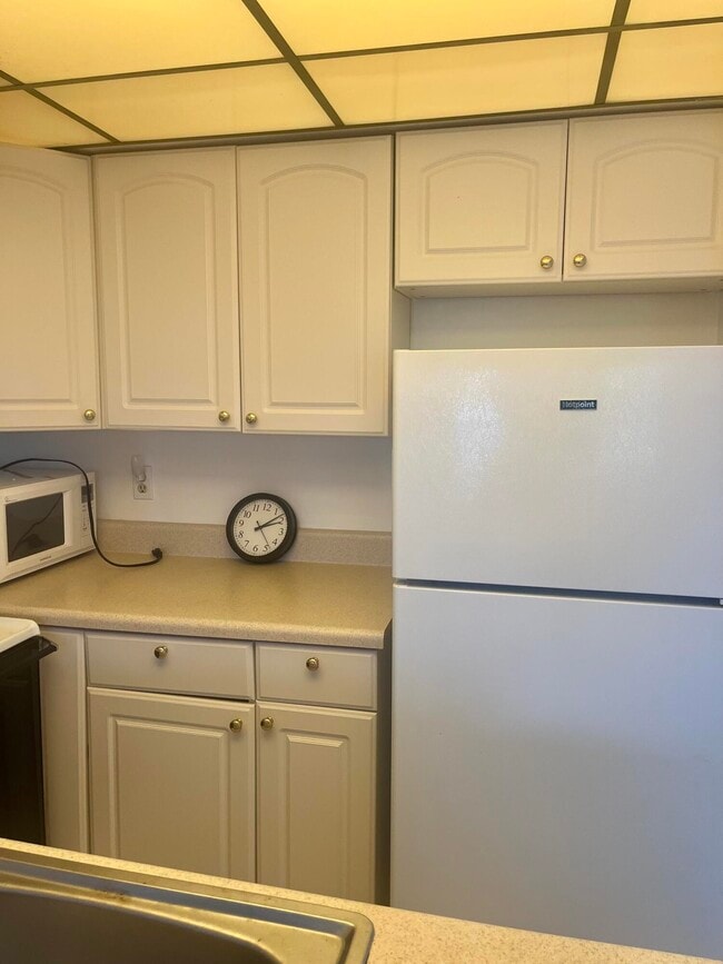 Foto del edificio - 7178 Golf Colony Ct