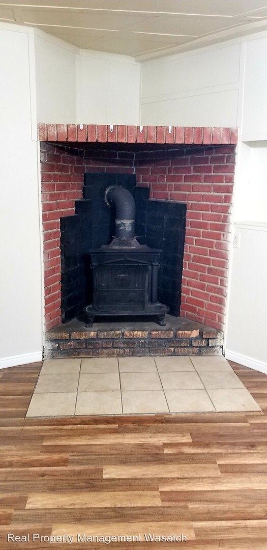 Building Photo - 770 Vine St