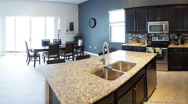 Foto del edificio - 14911 SW 177TH Ter