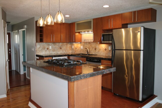 Foto del edificio - 923 NE 68th Ave