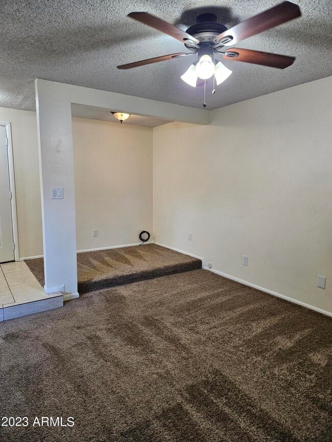 Building Photo - 834 S Casitas Dr