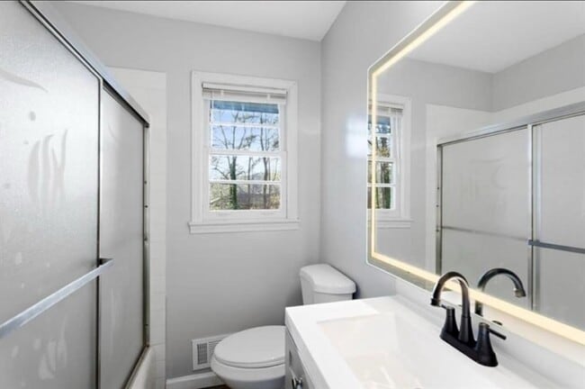 Foto del edificio - 4419 Richard Rd