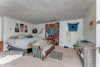 Building Photo - 759 Snider St