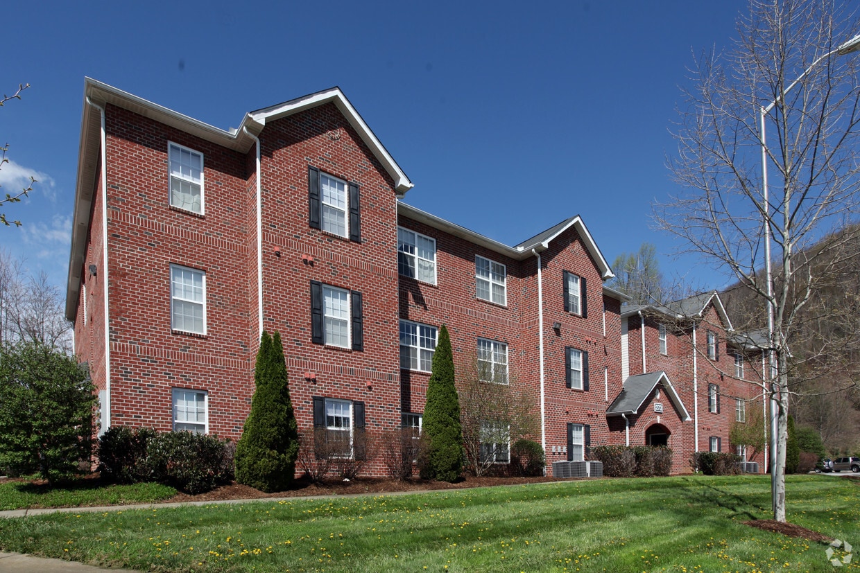 Mountaineer Village - Mountaineer Village