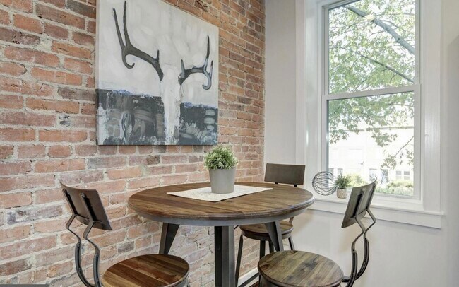 Foto del edificio - 502 Rhode Island Ave NW