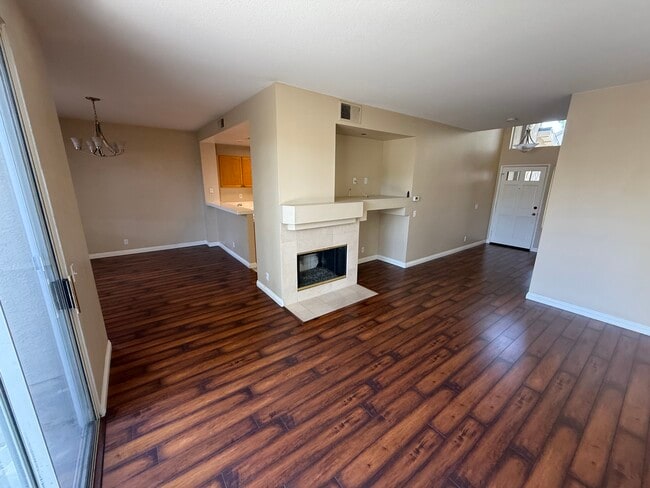Building Photo - 748 North Siavohn Drive