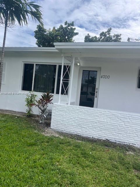 Building Photo - 4700 SW 7th St
