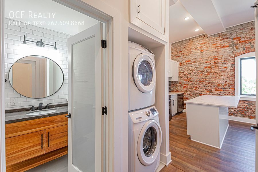 Foto principal - 1211 Bainbridge St